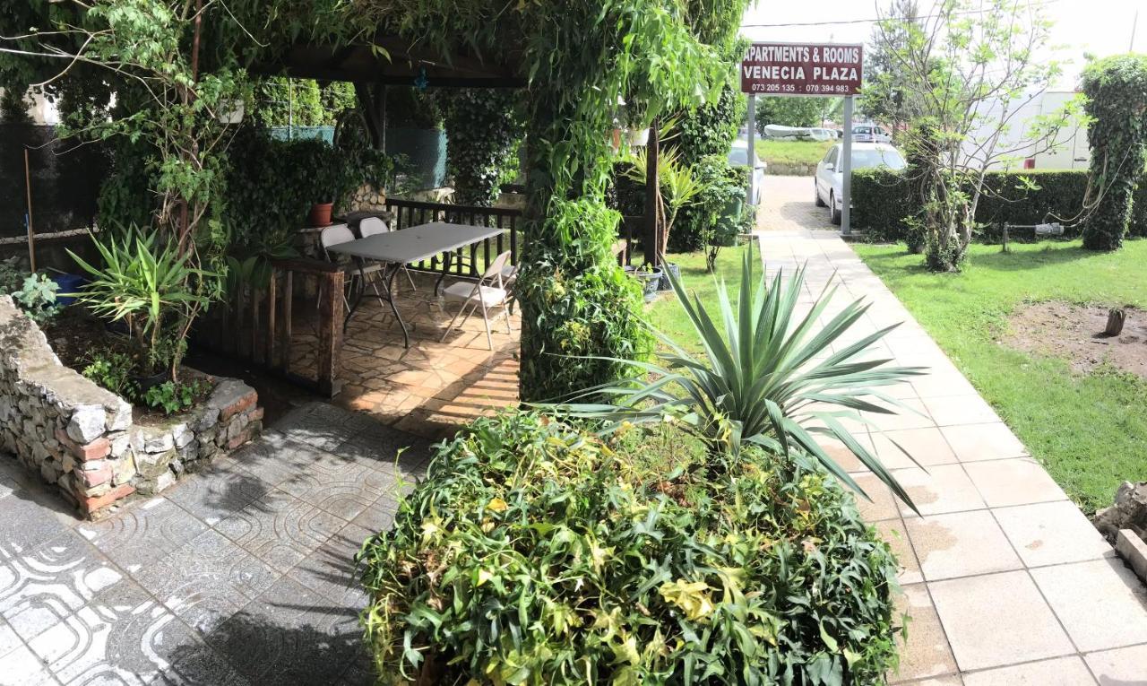 Hotel Venecia Plaza Struga Exterior foto